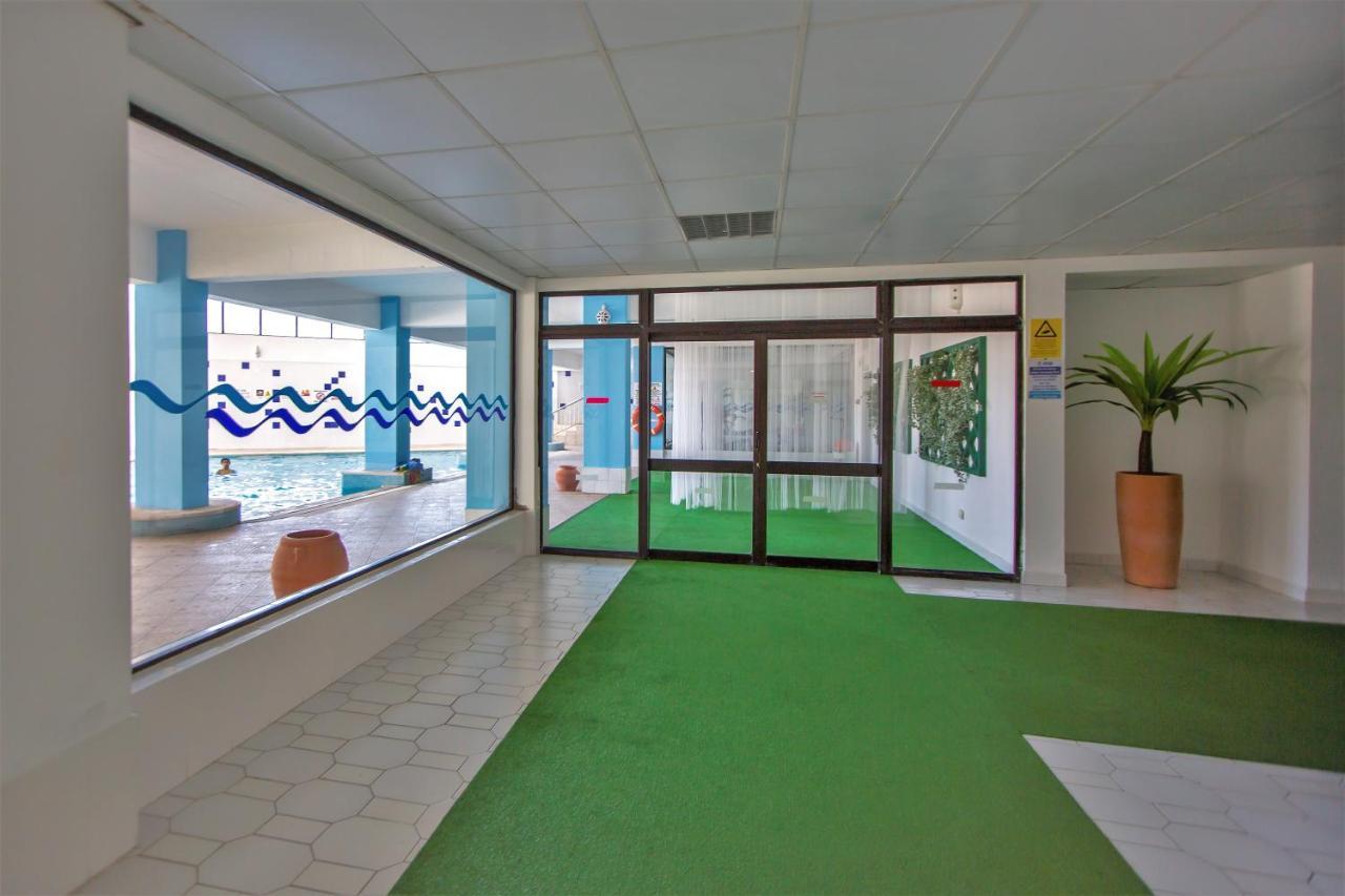 Sea View Apartment - 3 Swimming Pool & Fitness Albufeira Extérieur photo