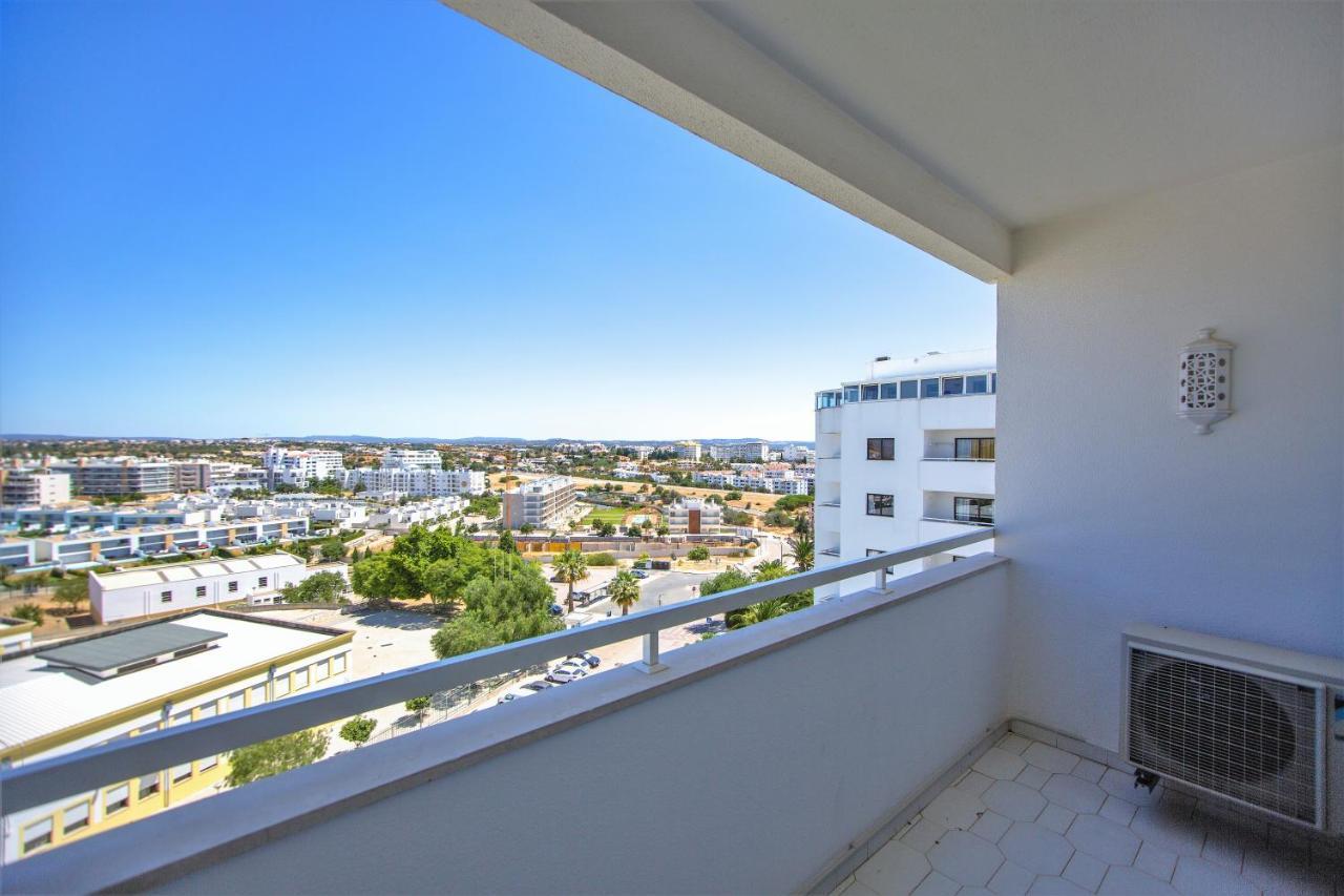 Sea View Apartment - 3 Swimming Pool & Fitness Albufeira Extérieur photo